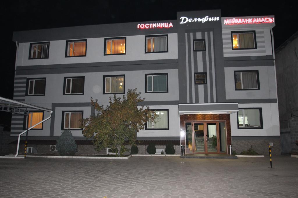 Delphin Guest House Bişkek Dış mekan fotoğraf